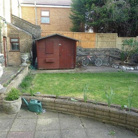 Arran Guest House Илфорд Экстерьер фото
